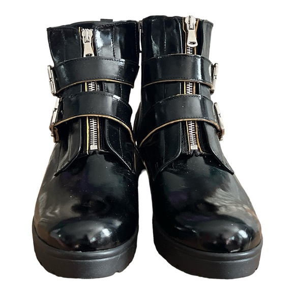 Black Patent Faux Leather Boots - Picture 7 of 8